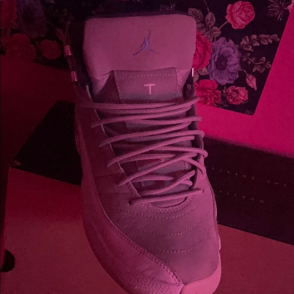 Jordan 12 UNC - Picture 4 of 8